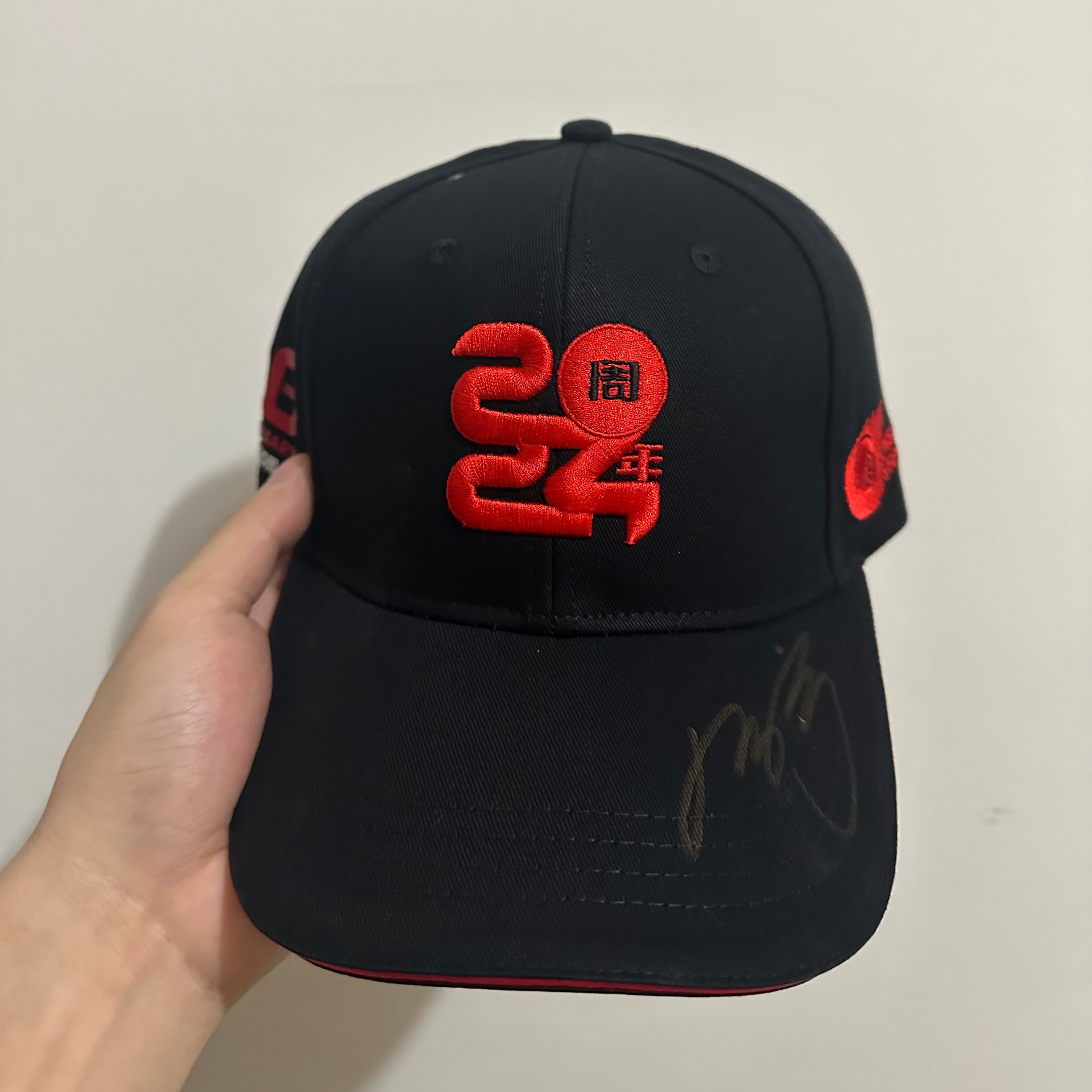 爱游戏在线-阿斯顿马丁轻取迈凯伦，周冠宇惊艳四座