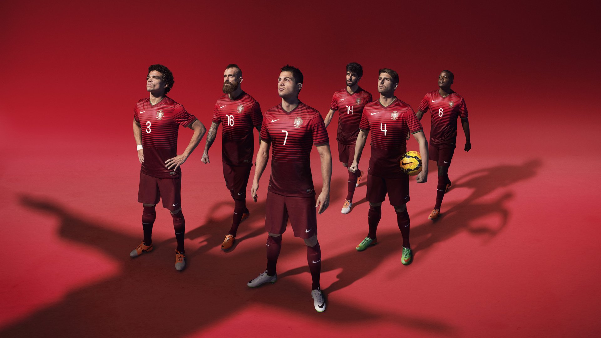 戈贝尔换挡F1赛道，当篮球巨兽在轰鸣中接管比赛