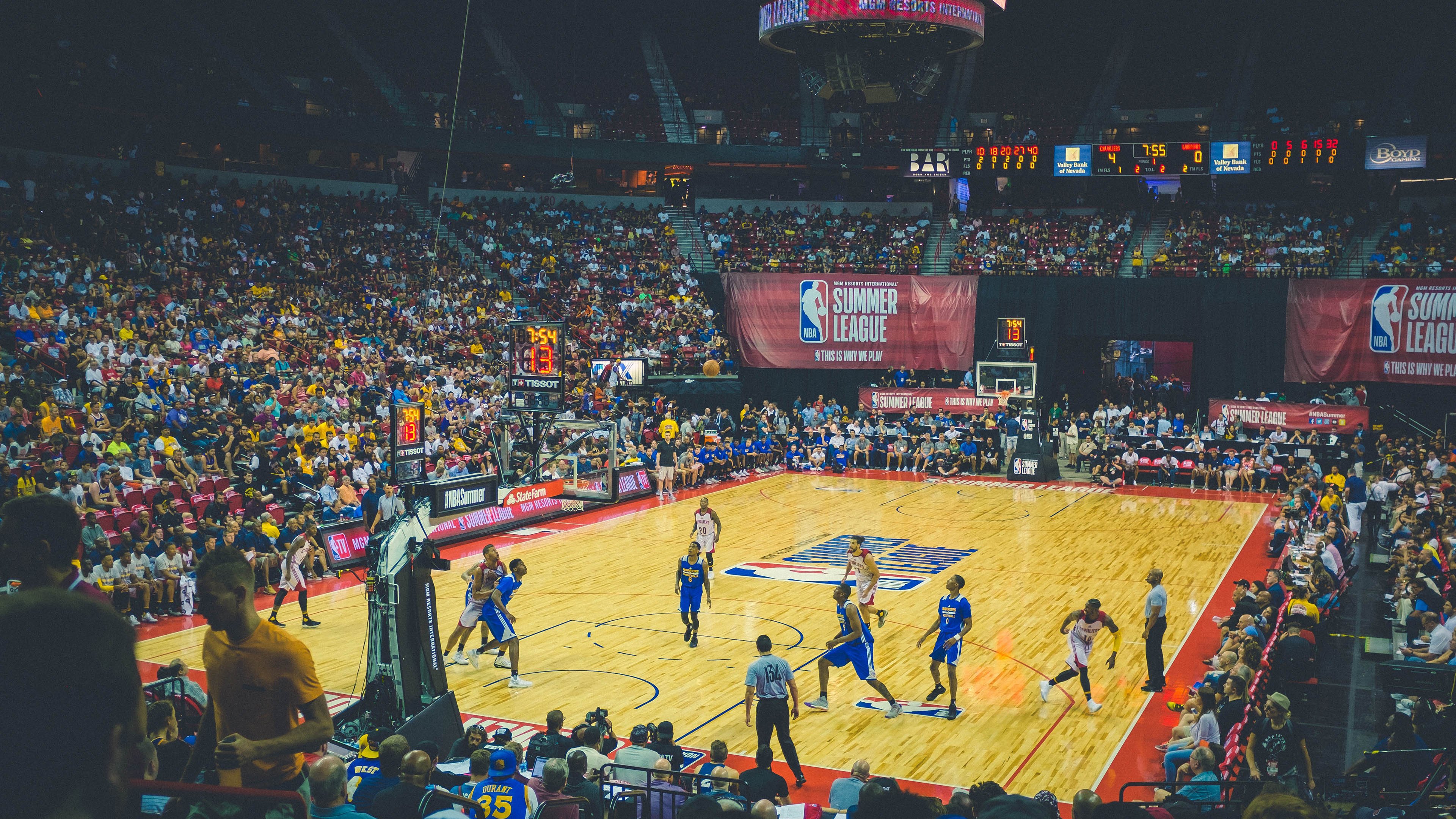 北京队逆转活塞，霍勒迪，那个在钢铁森林里吹响号角的人