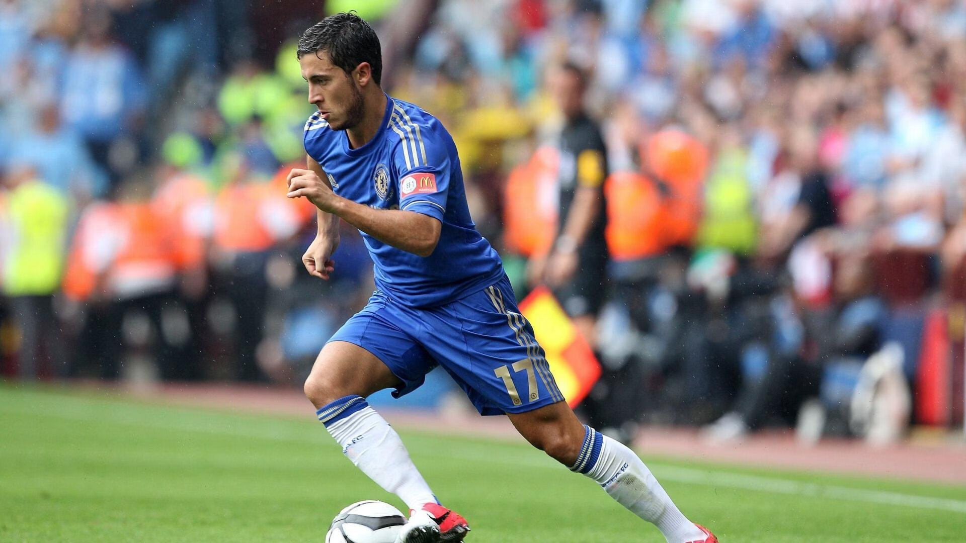 蓝白风暴横扫千军，阿根廷碾压斯洛伐克，佩德里化身中场魔术师